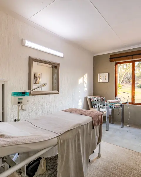 Body Beautiful - Stephanie Booysen